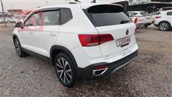 Volkswagen Taos